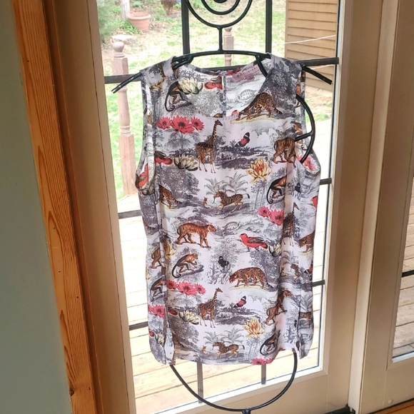 Philosophy Unique and Colorful Floral & Animal Print Sleeveless Sz S Top Blouse - Picture 1 of 11